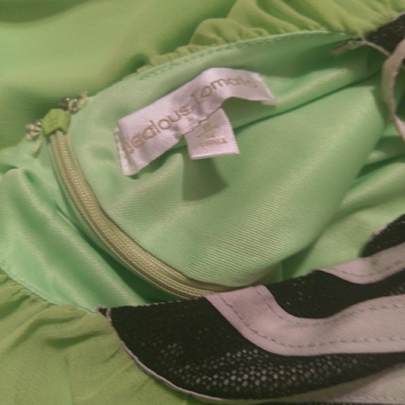 🛍5 for $25🛍Hi-lo dress by Jealous Tomato small - Picture 4 of 8